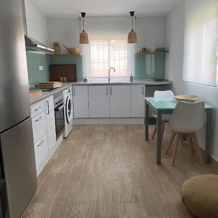 Homely Sol Poniente דירה טורבייחה