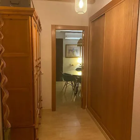 Homely Sol Poniente טורבייחה