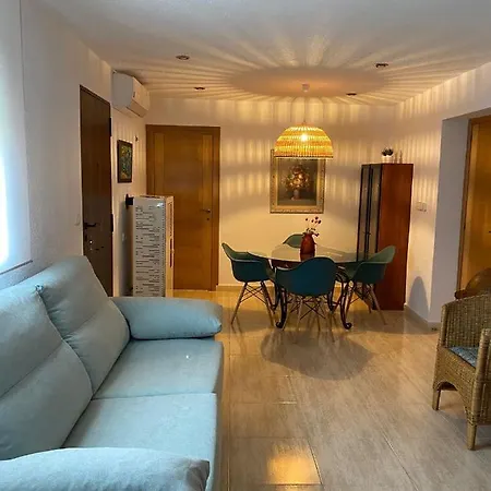 Homely Sol Poniente דירה *